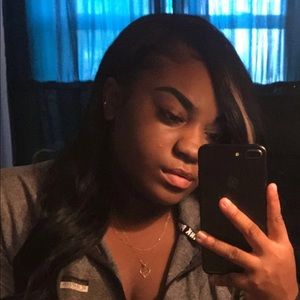 Meet your Posher, Shanelle